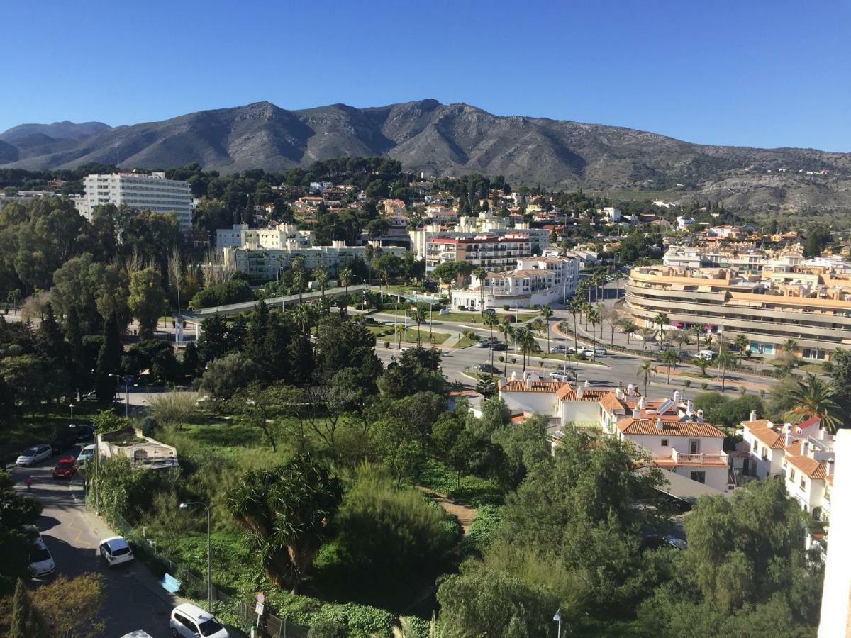 Apartamento Cerca De La Playa Y Campo De Golf Con Piscina Apartment Торемолинос Екстериор снимка