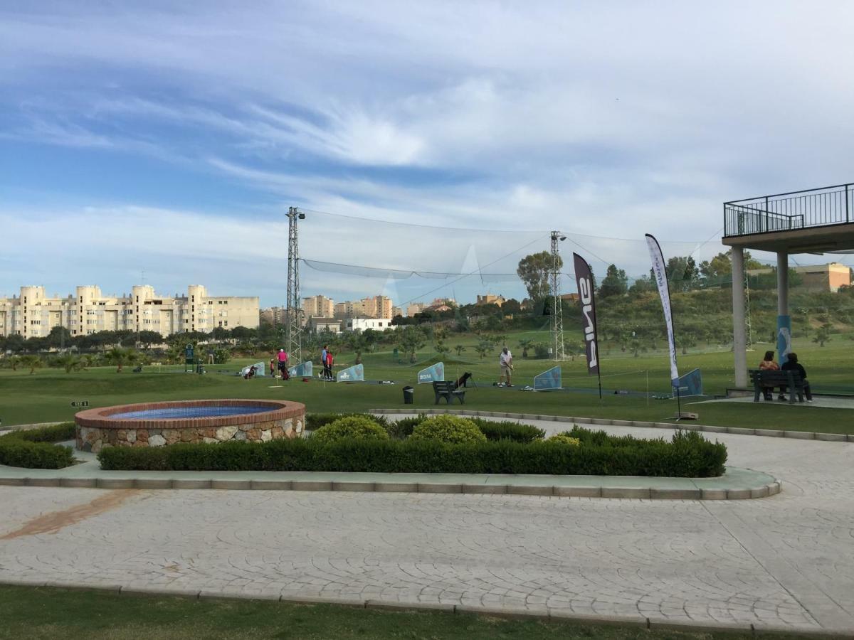 Apartamento Cerca De La Playa Y Campo De Golf Con Piscina Apartment Торемолинос Екстериор снимка
